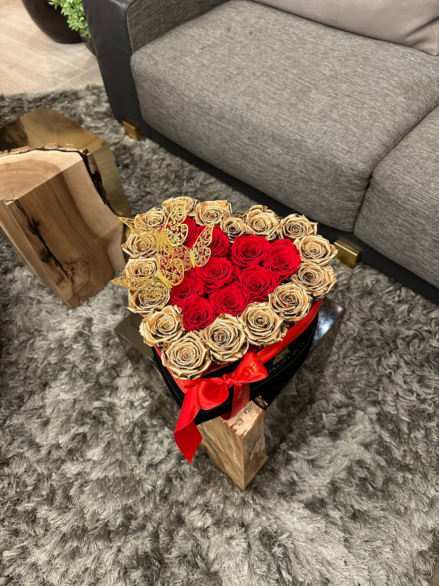 Large Heart Box with Eternal Roses ❤️🌹
