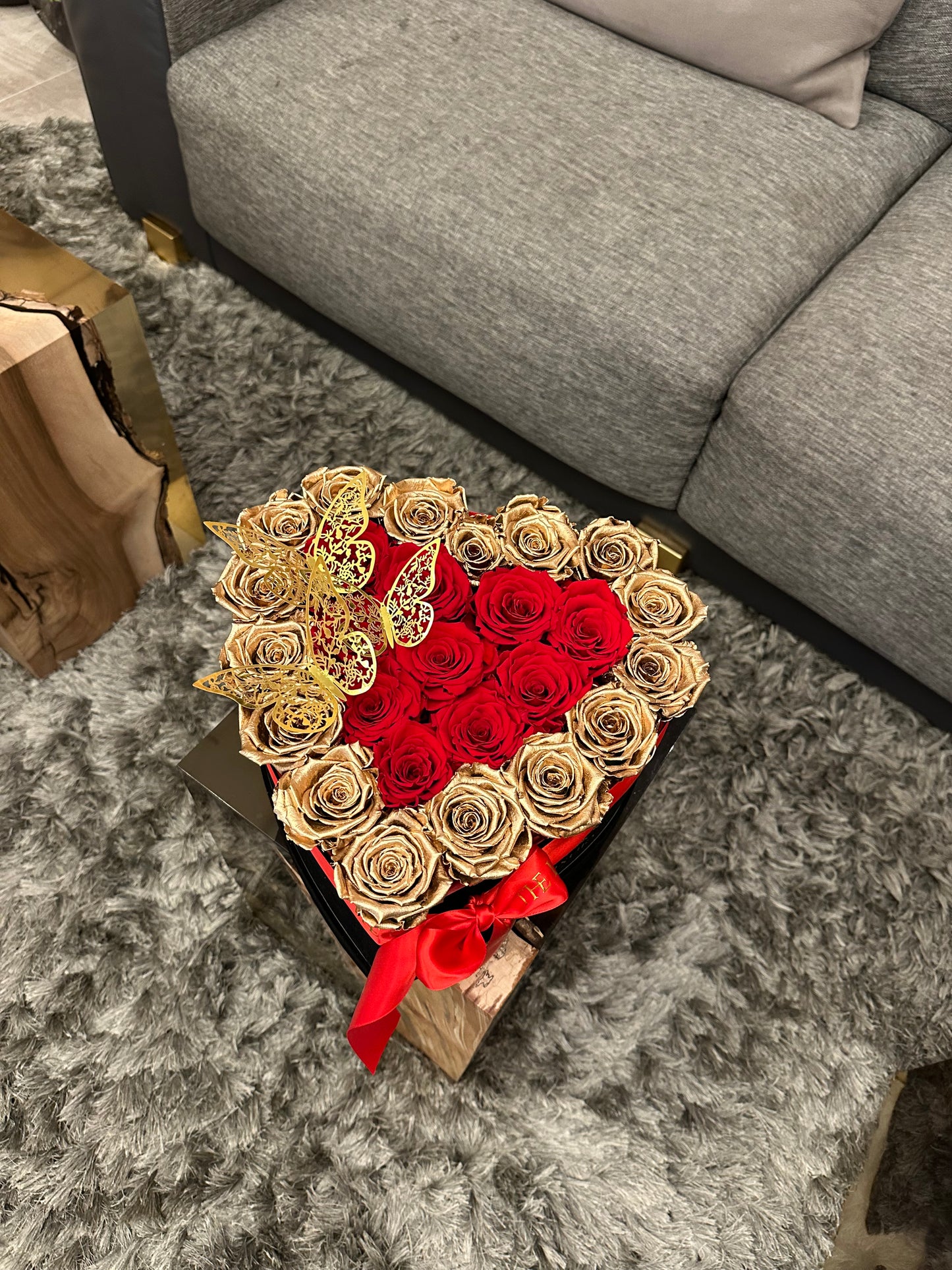 Large Heart Box with Eternal Roses ❤️🌹