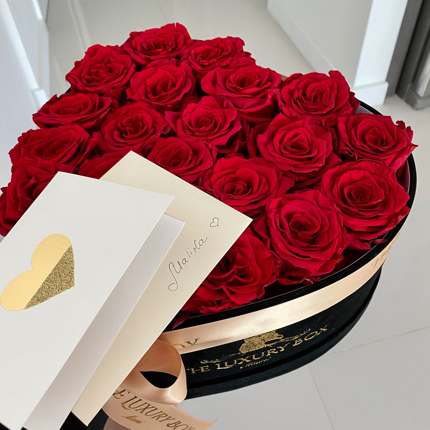 Large Heart Box with Eternal Roses ❤️🌹