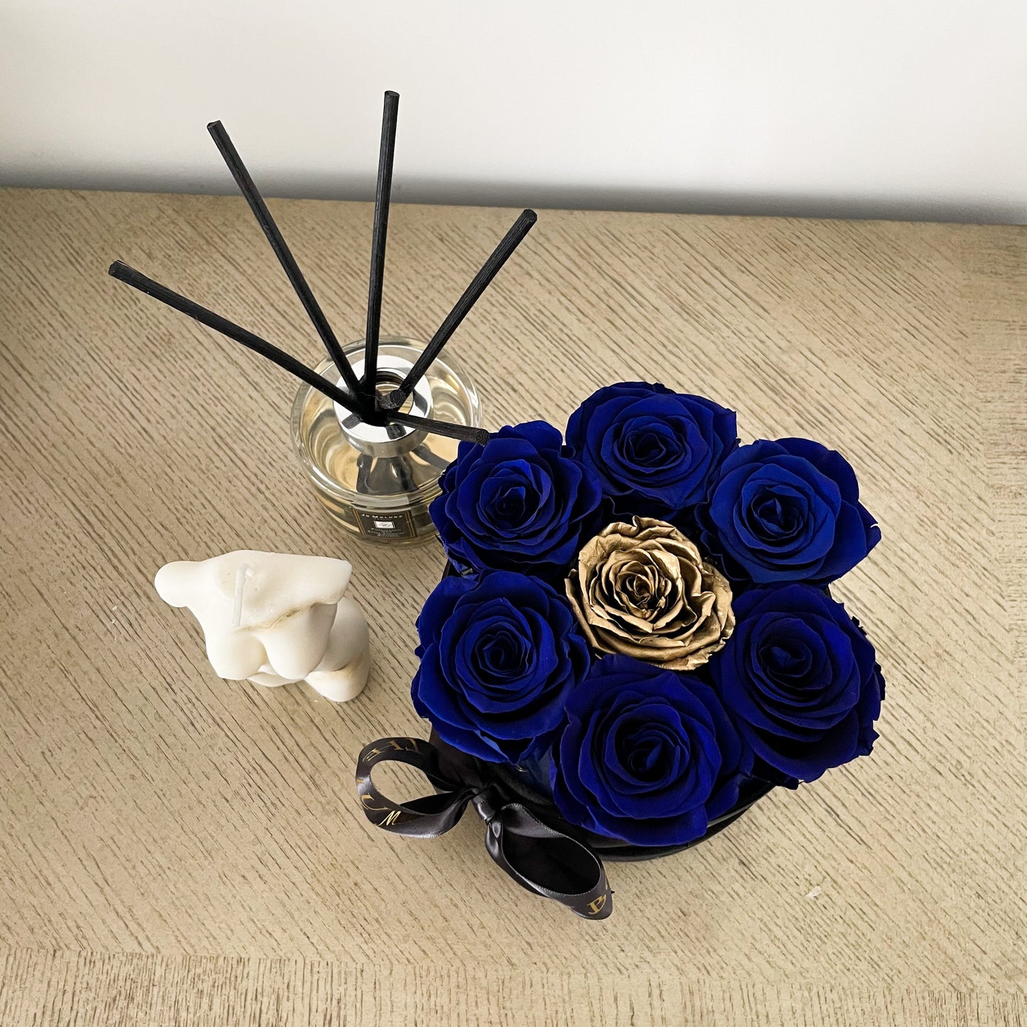 Royal Blue Eternal Roses ๐น Small Box
