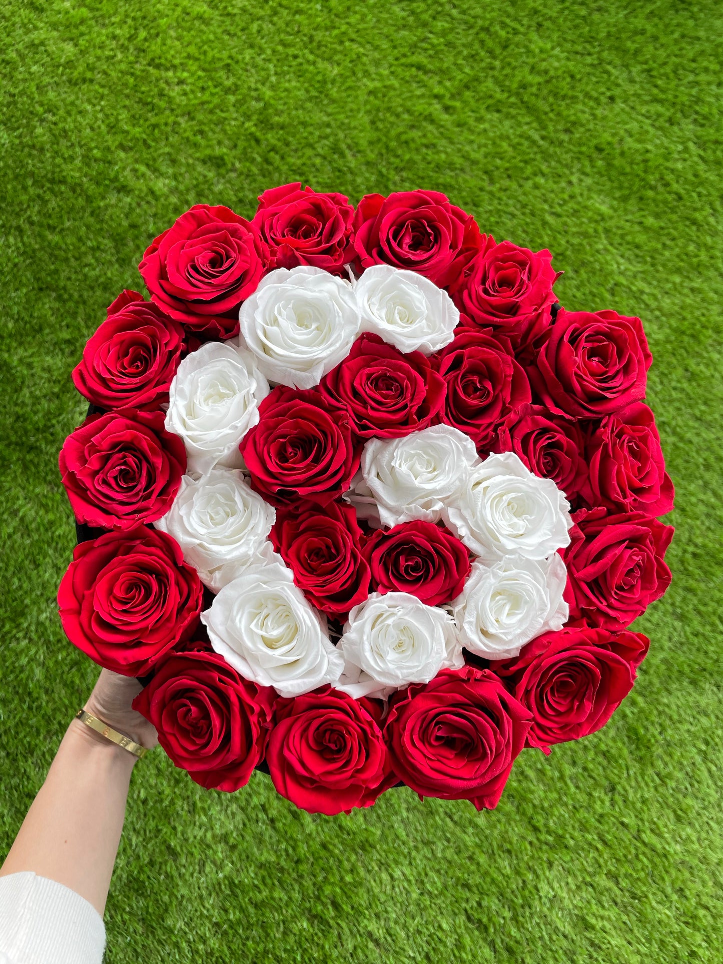 Large Box With A Personalization Letter 👑 Eternal Roses
