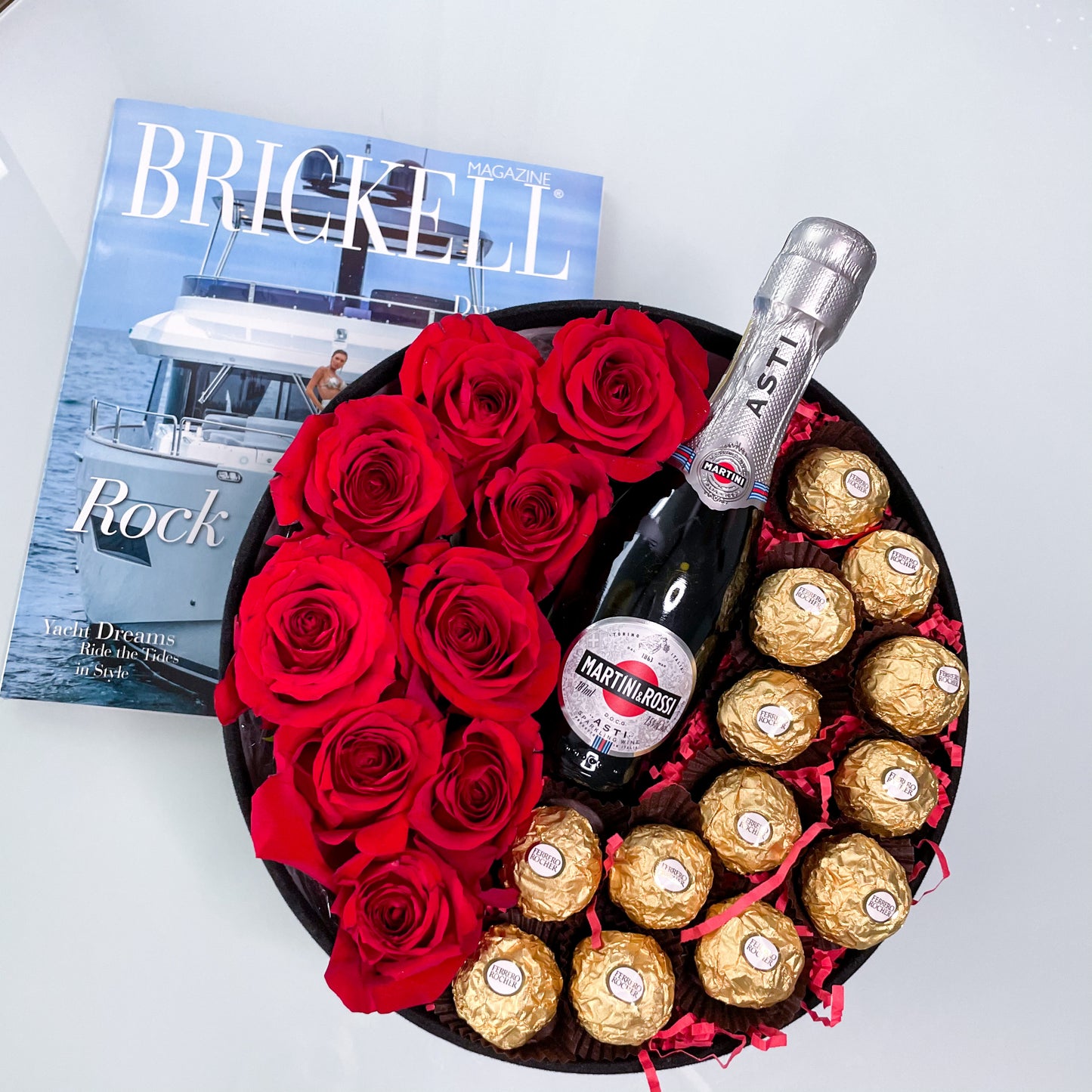 Medium Box With Champagne and Chocolates